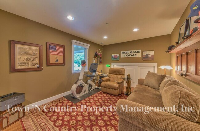 Building Photo - Spacious San Benancio Estate on Over 1 Acre with Workshop, RV Parking & Pasture Area