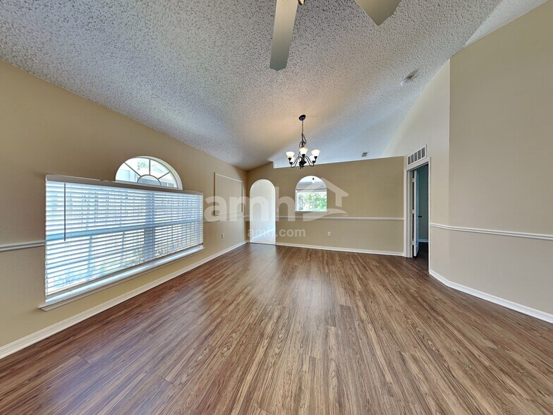 Building Photo - 6524 Tabogi Trl