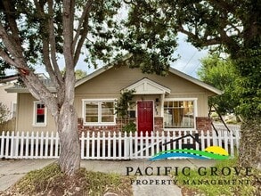 Building Photo - Pacific Grove 2-bedroom , 2 bath. Prime Walk to Town Location!