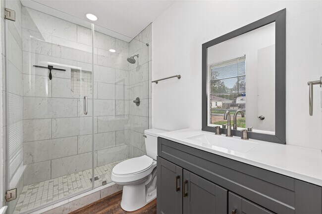 Building Photo - 23567 Pine Forest Dr