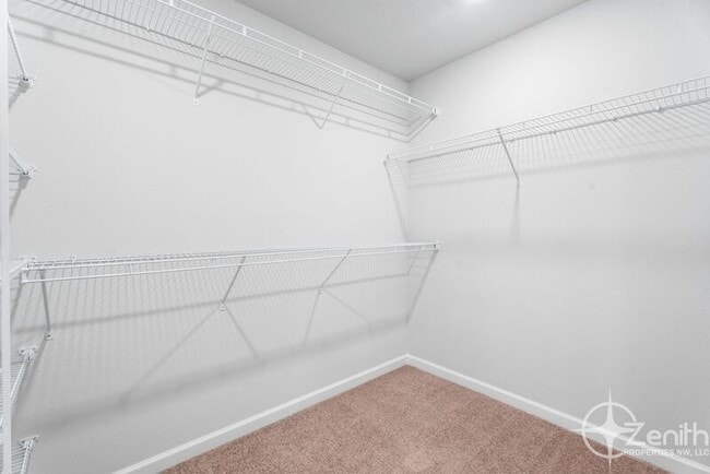 Building Photo - 4117 S Cyn Vw Cir
