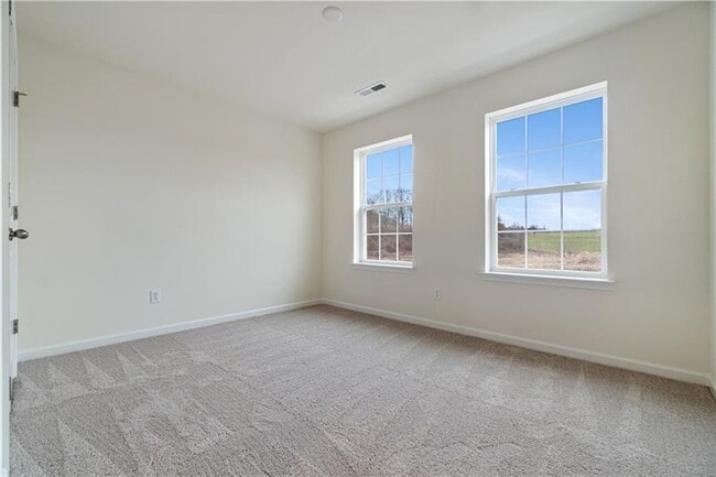 Building Photo - 135 Affinity Dr