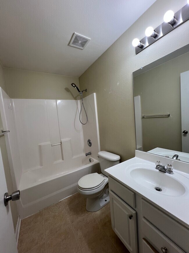 Building Photo - 19618 T St