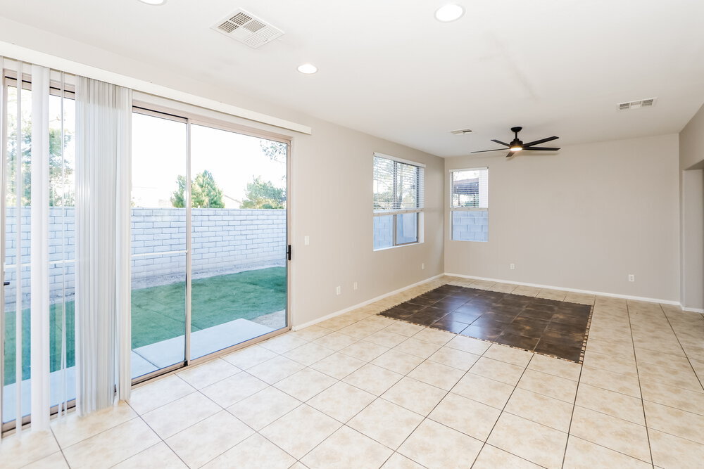 Building Photo - 1934 Barrel Oak Ave