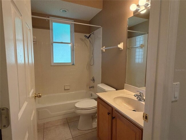 Building Photo - 10237 Facet Ct