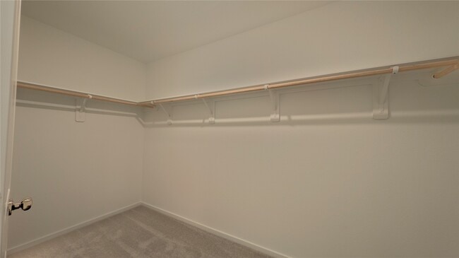 Building Photo - 16843 Old Wagon Wy