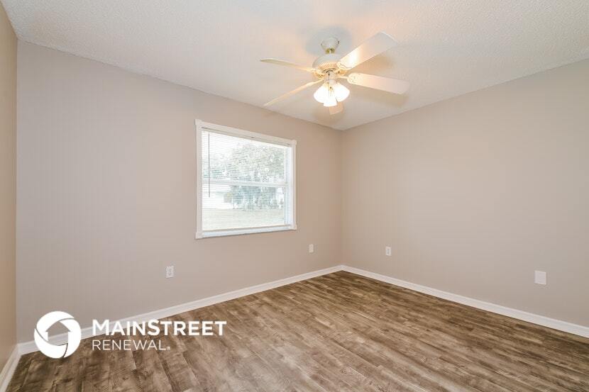 Building Photo - 7527 42nd Ct E