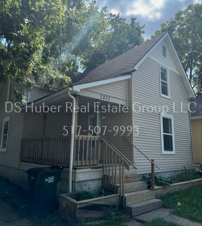 Building Photo - 1311 W Ionia St