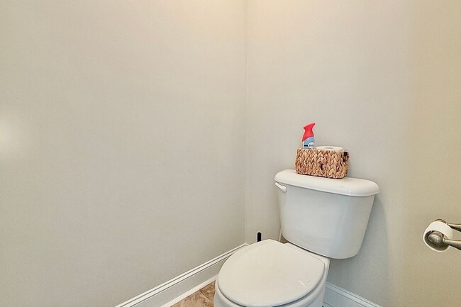 Building Photo - 44 Mount Vernon Ter