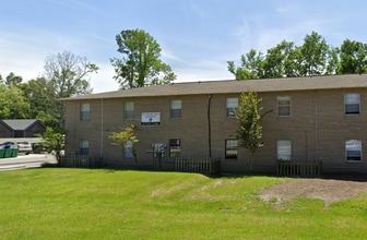 Building Photo - 318 Porter Avenue Apts