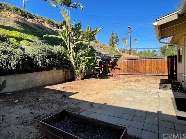 Building Photo - 11330 San Juan St