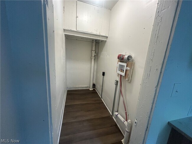 Building Photo - 53 Osage St