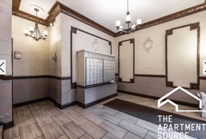 Building Photo - 1164 N Dearborn St