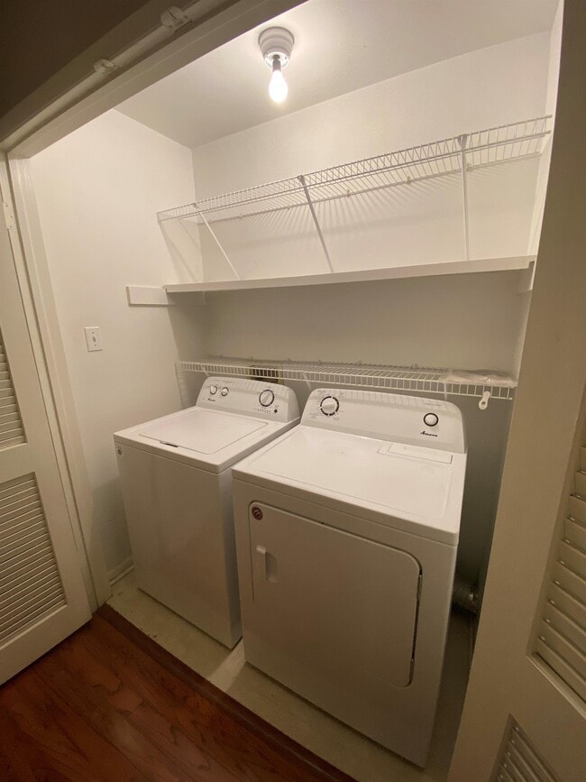 Building Photo - 7604 Ohio St