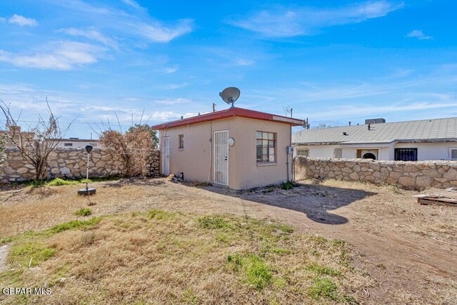Building Photo - 1309 Zuni Pl