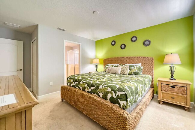 Building Photo - 1956 Wedge Dr