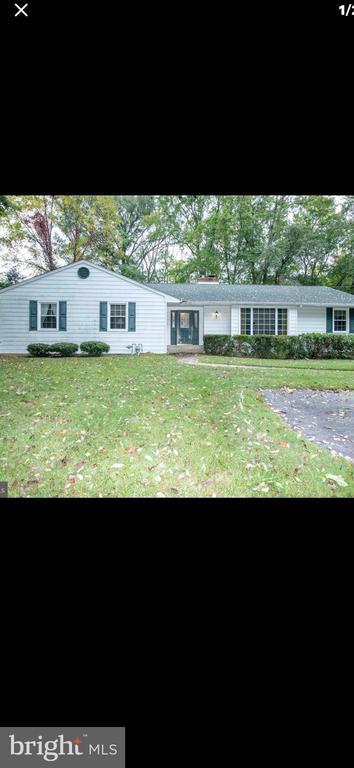 Building Photo - 654 Mt Laurel Rd