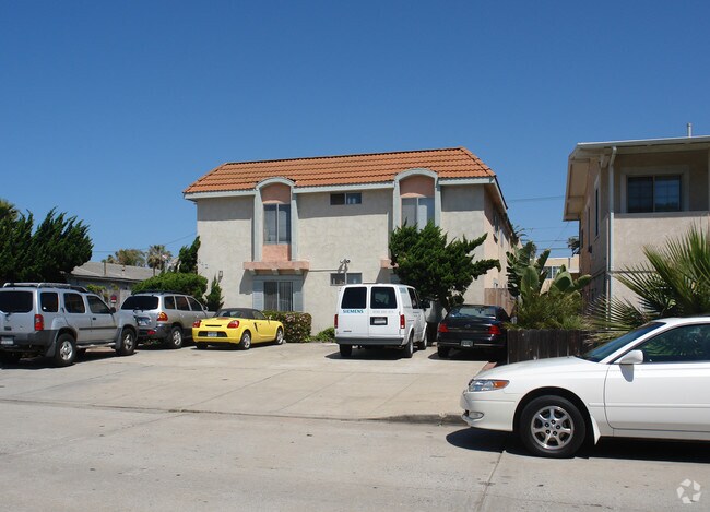 Building Photo - 842 Reed Ave