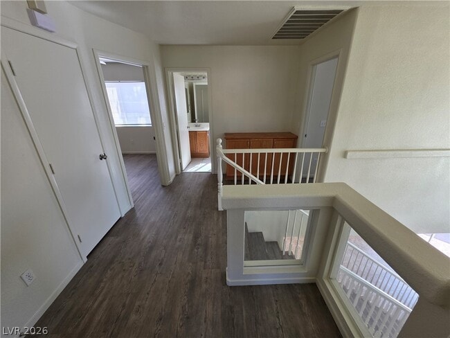 Building Photo - 8829 Cornwall Glen Ave
