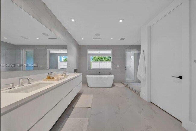 Building Photo - 3510 Segovia St