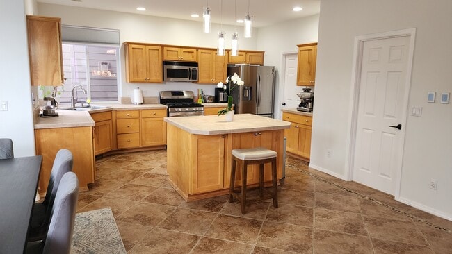 Building Photo - 15423 SW 144th Terrace