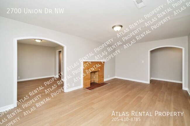 Building Photo - 2700 Union Dr NW