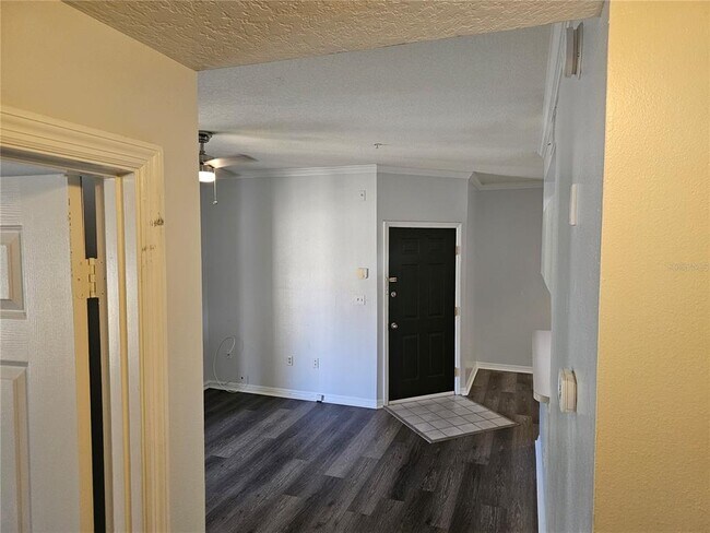 Building Photo - 5620 Pinnacle Heights Cir