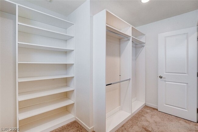 Building Photo - 2216 Elford Ct