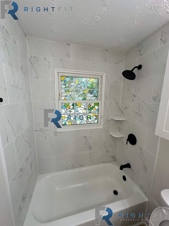 Building Photo - Newly Renovated Home in Columbus GA!