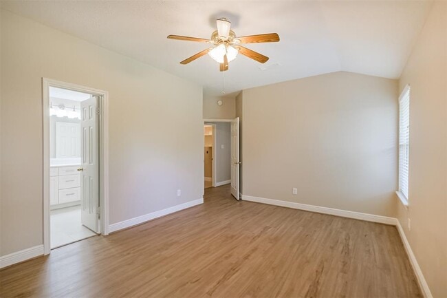 Building Photo - 14527 Golden Cypress Ln