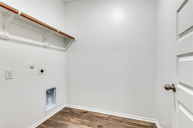 Building Photo - 7916 Gangway Dr