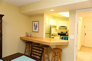 Building Photo - 1515 Pinellas Bayway S