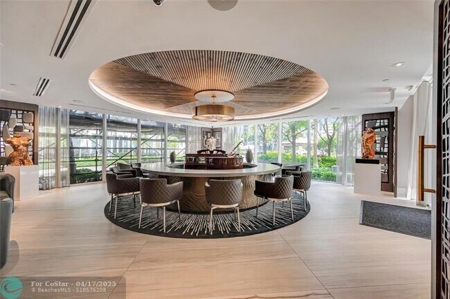 Building Photo - 333 Las Olas Way