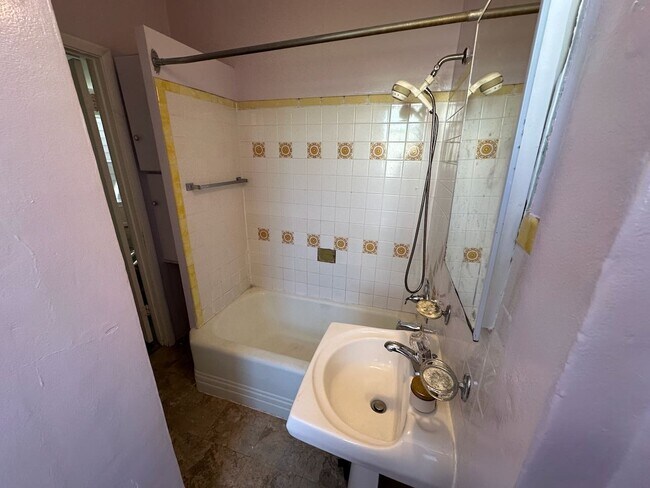 Building Photo - 3782 16th St