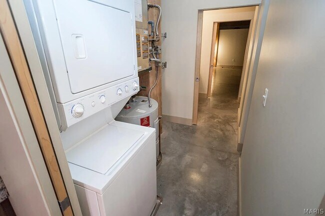 Building Photo - 1209 Washington Ave