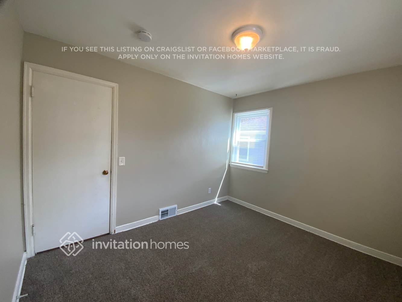 Building Photo - 7228 Harriet Ave