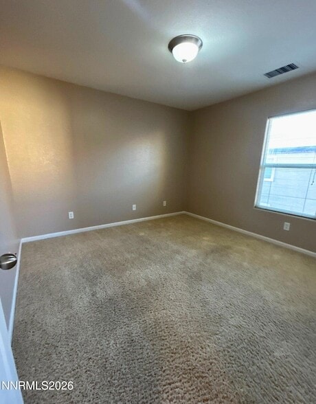 Building Photo - 2035 Echo Valley Pkwy