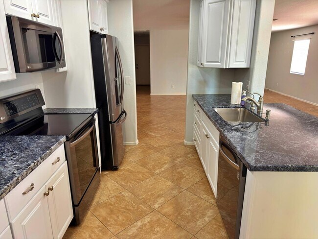 Building Photo - 30479 N Bareback Trail