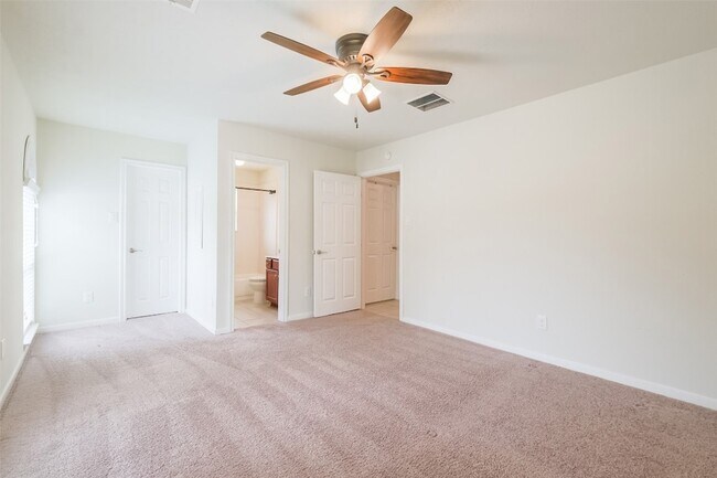 Building Photo - 6811 Gonzales Pt