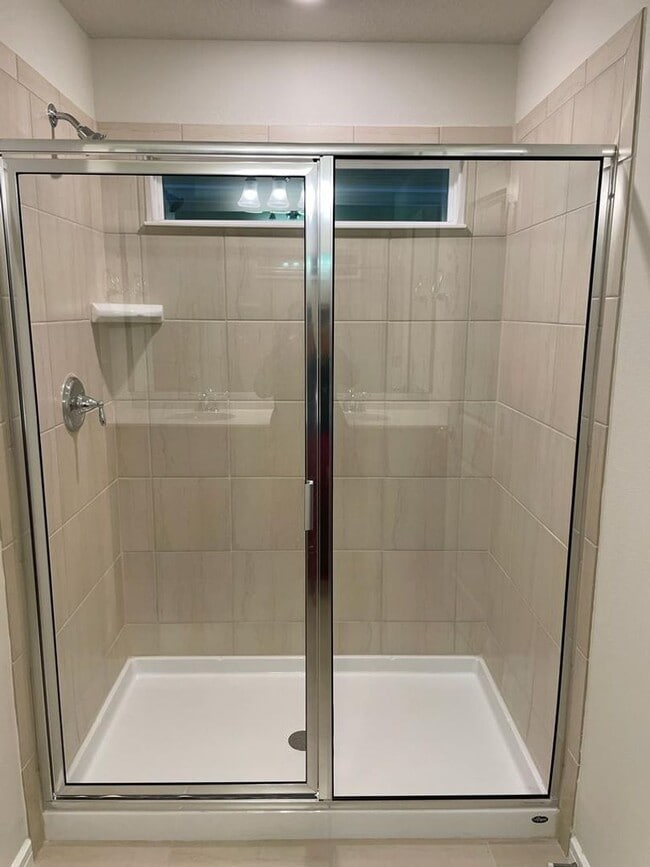 Building Photo - Townhome Isles of Lake Nona