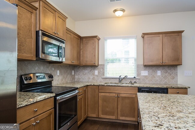Building Photo - 289 Darbys Run Ct