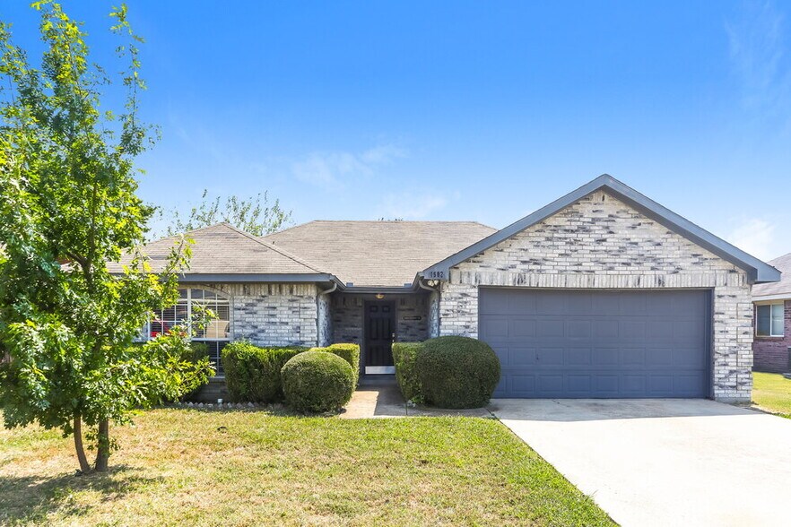 Primary Photo - 1502 Killdee Ct