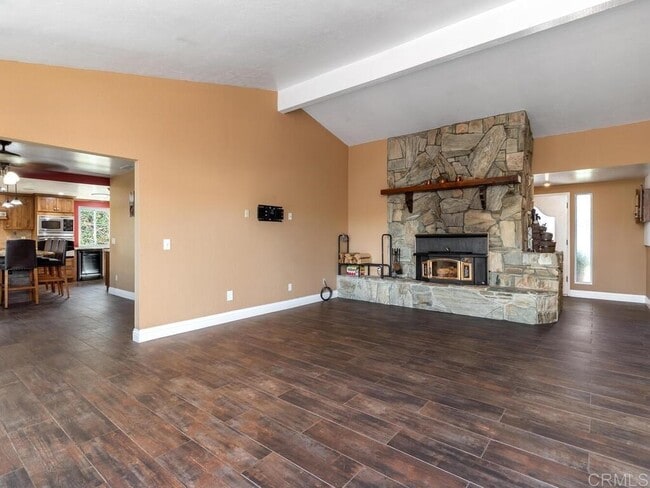 Building Photo - 648 Morro Rd