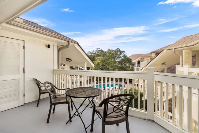 Building Photo - 2805B N Ocean Blvd