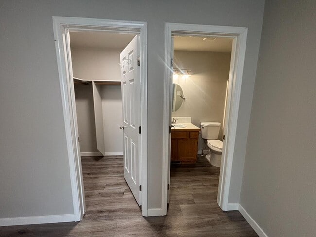 Building Photo - 2229 S Sumac St