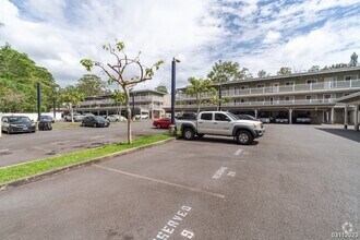 Building Photo - $3,400 | 3br/2ba Condominium in Sixty Park...