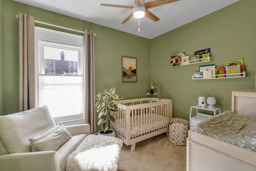 Building Photo - 12 Lovering Ave