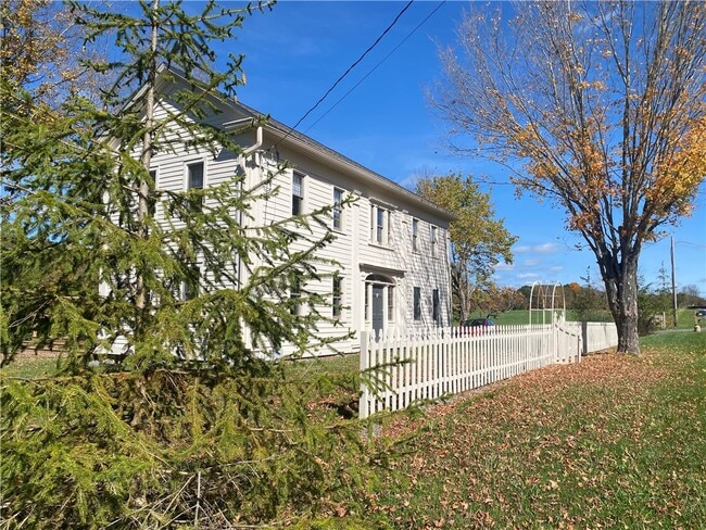 Primary Photo - 6259 County Hwy 18
