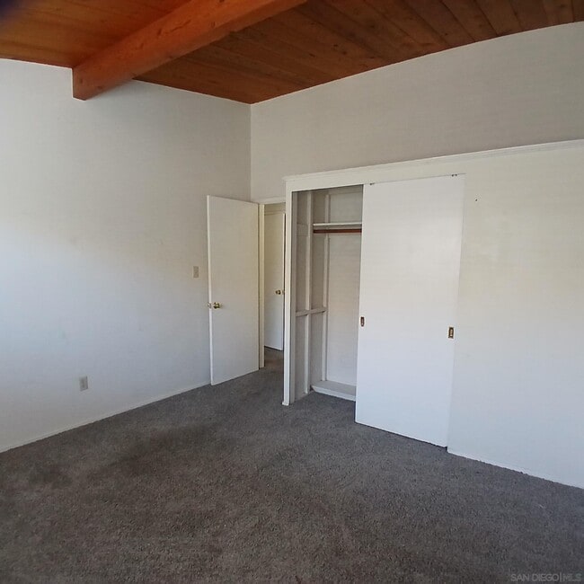 Building Photo - 4841 69th Pl