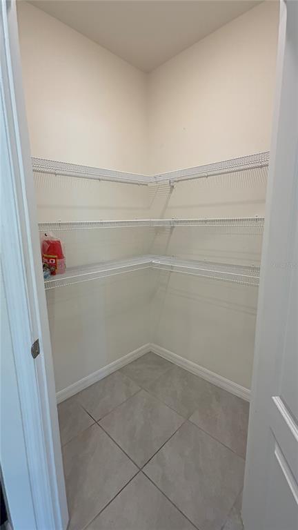 Building Photo - 611 Autumn Stream Dr